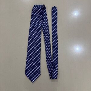 Nautica Men's Tie, Purple & Navy